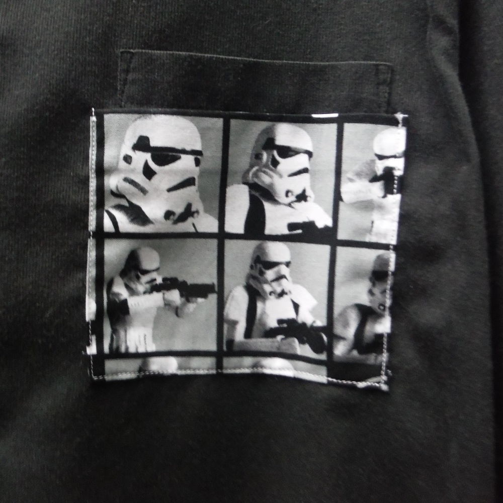 Star Wars Storm Trooper on Black Large Low Collar